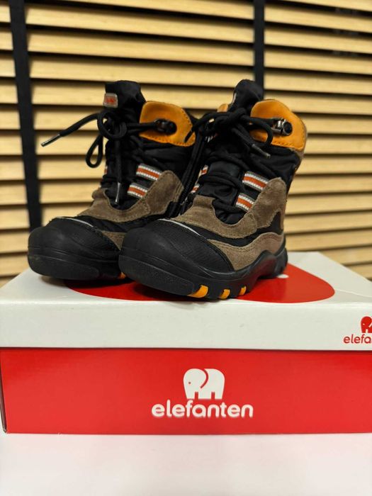 Дитяче зимове взуття 24-25 р