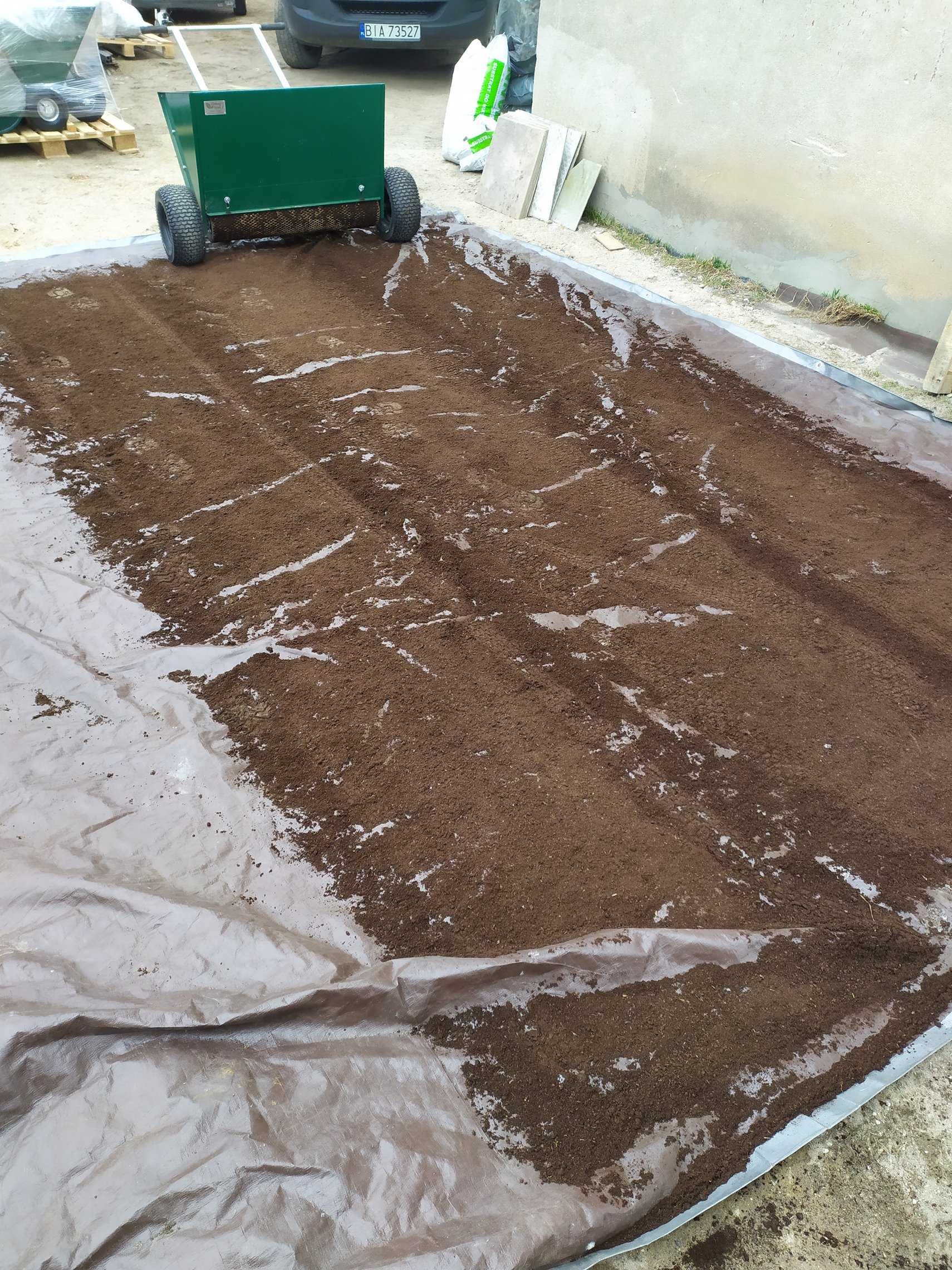 Posypywarka do ziemi piasku torfu Top dressing i przykrywanie nasion