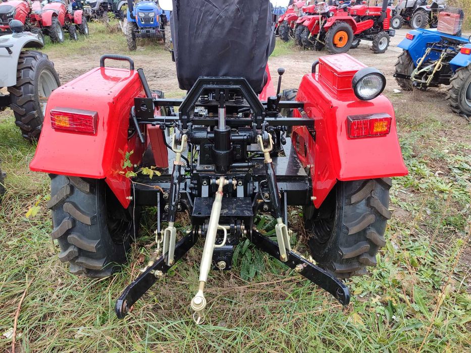 Трактор Шифенг 240 с блокировкой передний радиатор