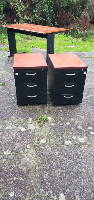 gaveteiros para secretárias