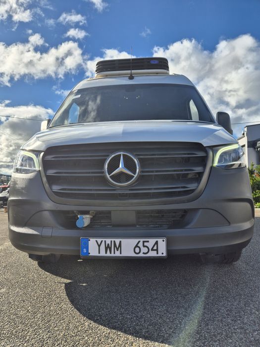 Mercedes Sprinter  907 chłodnia,izoterma  idealny serwis