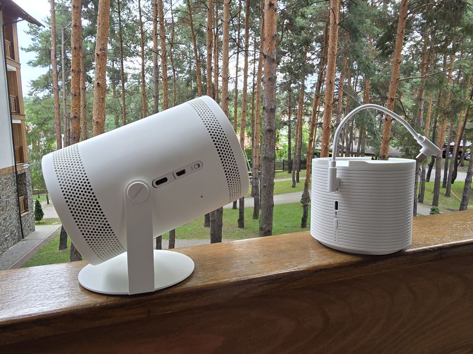 Проєктор Samsung The Freestyle 2nd-Gen з батарейою офіційна гарантія