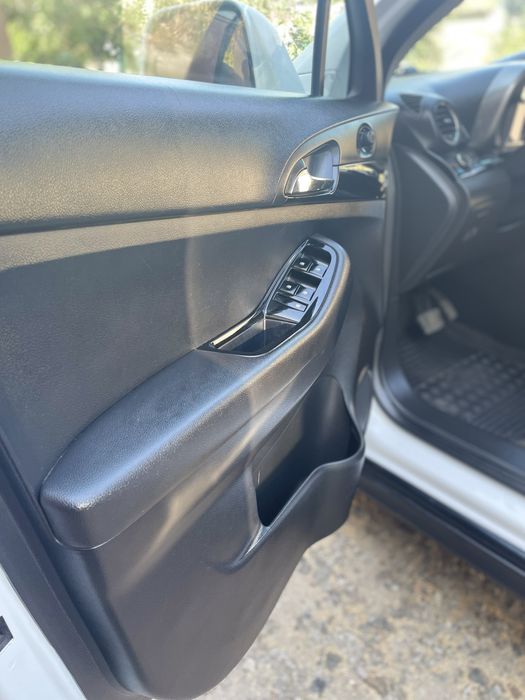 Продаю авто Шевроле Орландо 2012