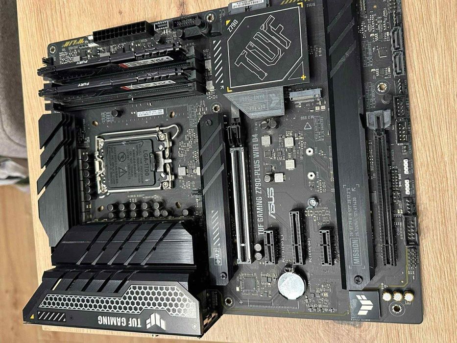 Płyta główna ASUS pod intel 12 13 14 generację z790