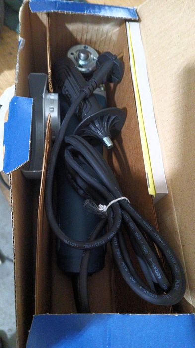 Rebarbadora bosch 1400w prato 125mm