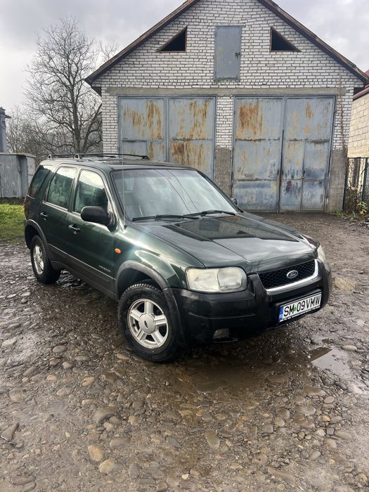 Нерозмитнений форд маврікс