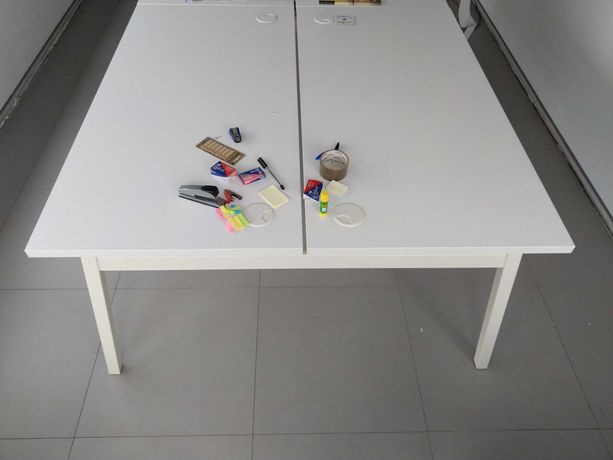 Solidne podwójne biurko (2 sztuki) marki MDD o wartości 1600zł