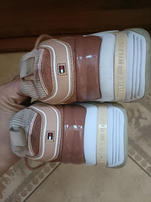 Buty , snakersy Tommy Hilfiger