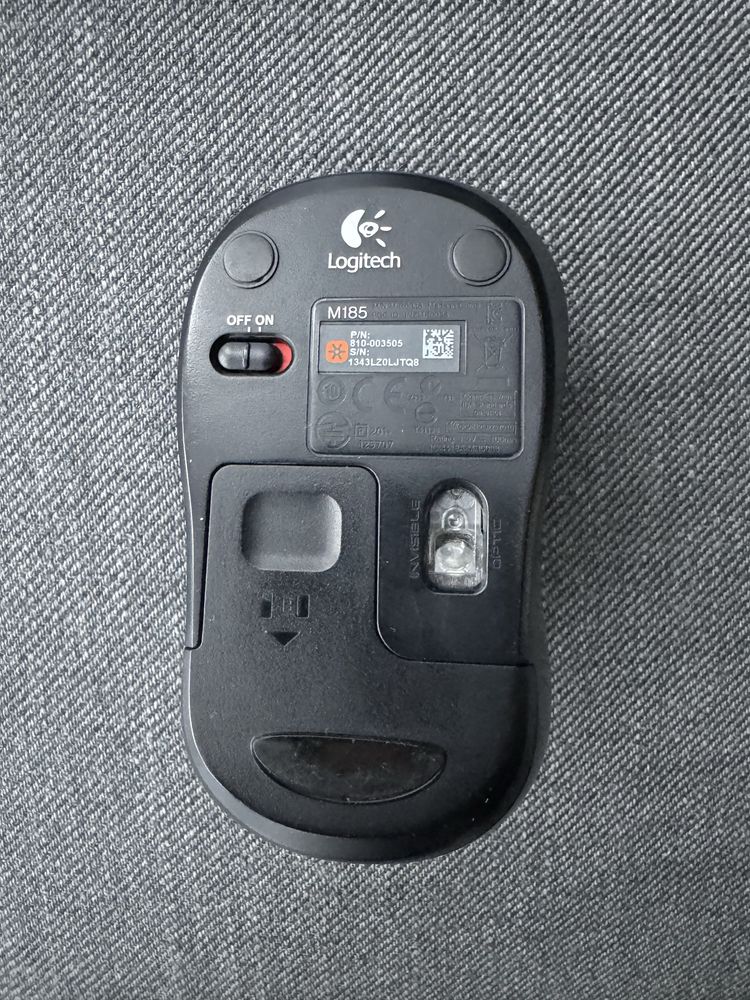 Bezprzewodowa myszka Logitech M185