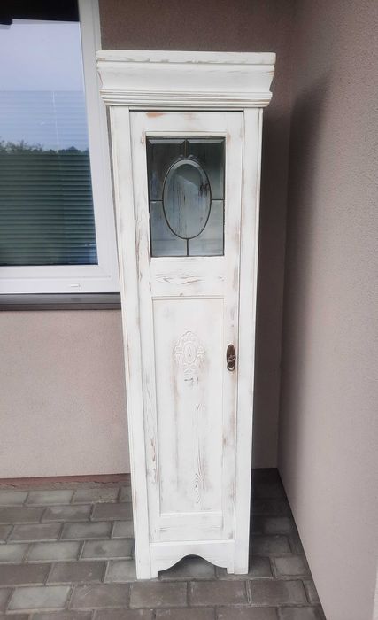 Stary międzywojenny słupek szafka shabby biały przecierany witraż D071