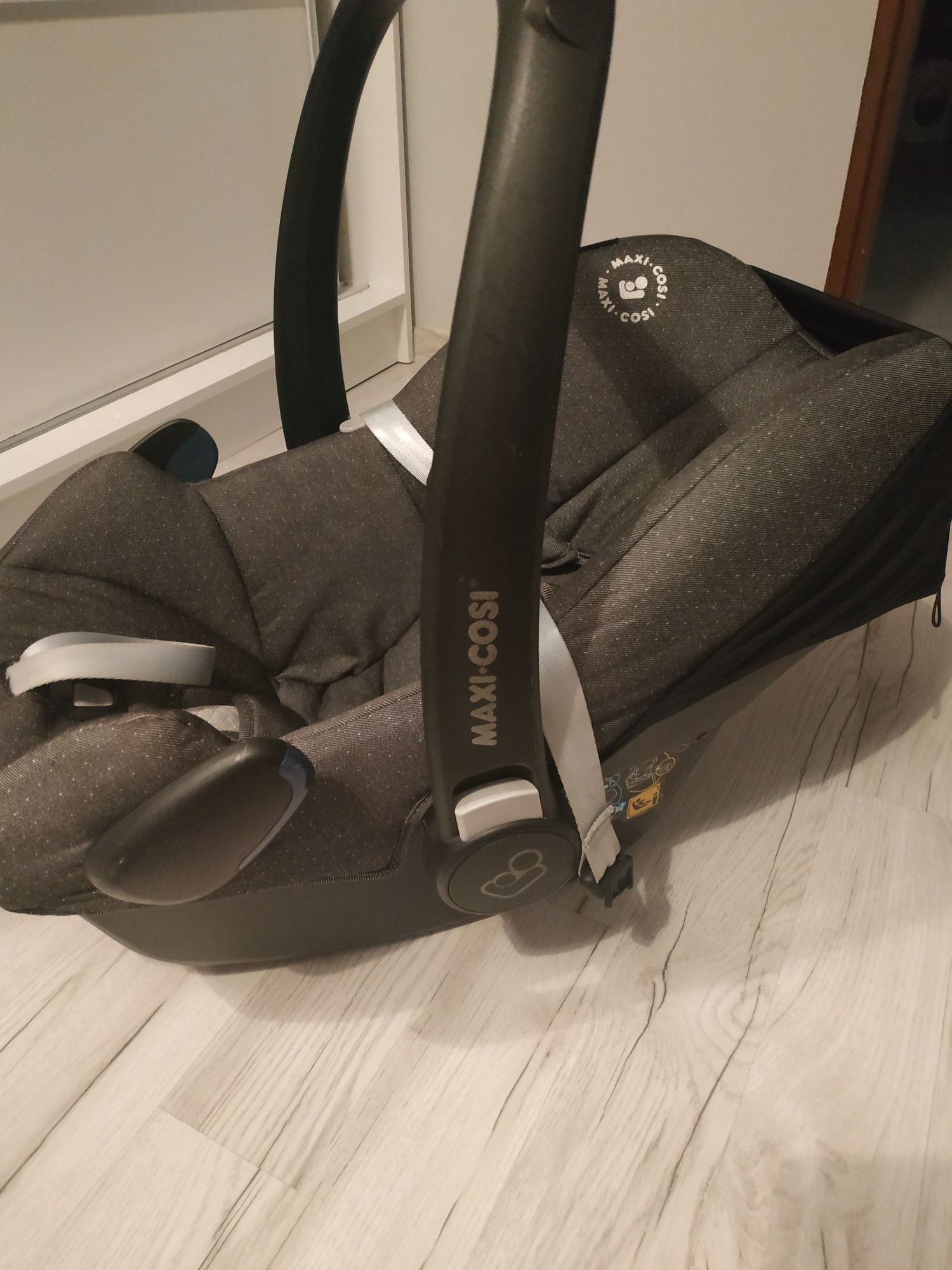 Fotelik samochodowy Maxi Cosi 0-13 kg