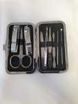 Zestaw kosmetyczny do manicure i pedicure