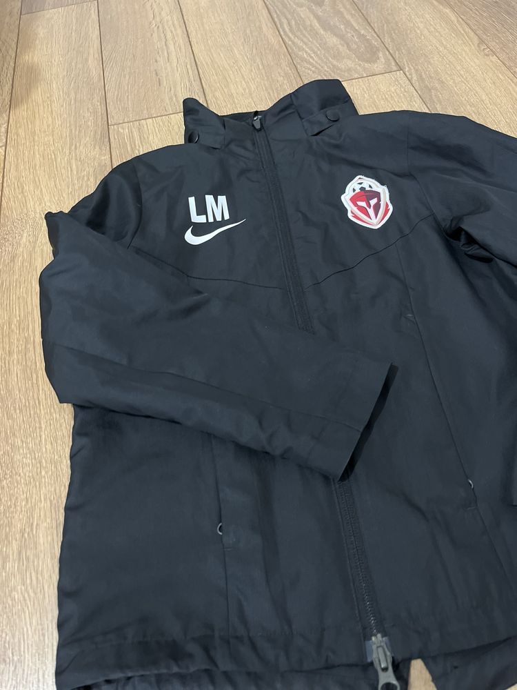 Куртка вітровка Nike дощовик для хлопчика 128-134см