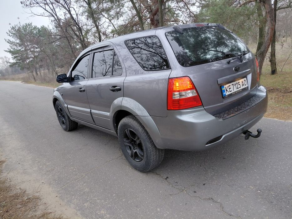 Киа Соренто 2.5тд мех 08г