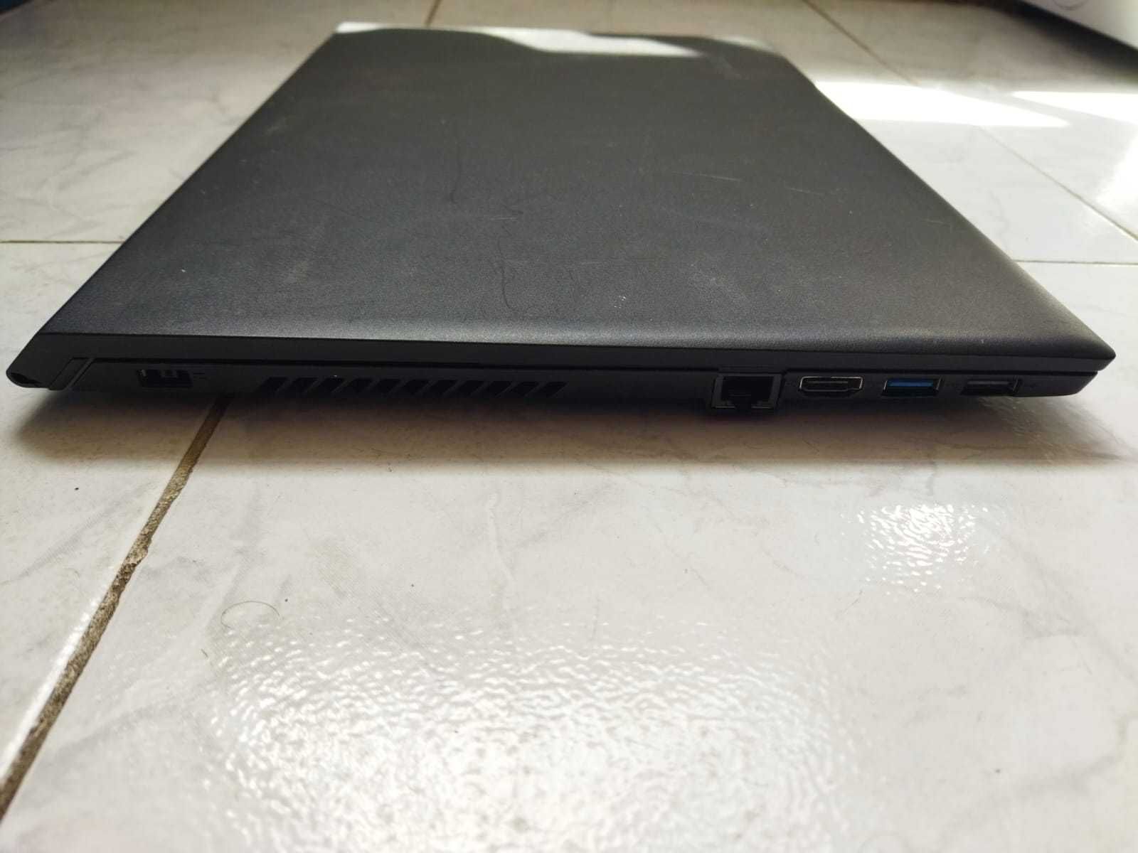 Portátil Lenovo i3 V110-15ISK