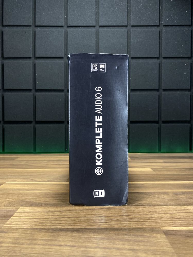 NI Komplete Audio 6 MK2