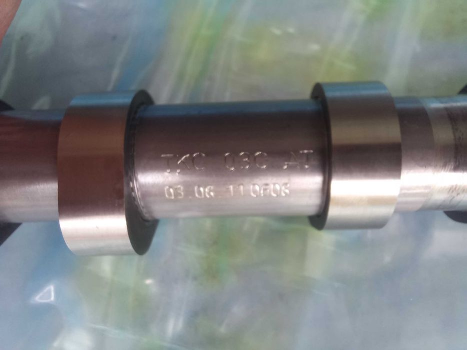 Вал розподільчий, розпредвал впуск 03C109101AT, 1.6 FSI 16V, BLF BLP