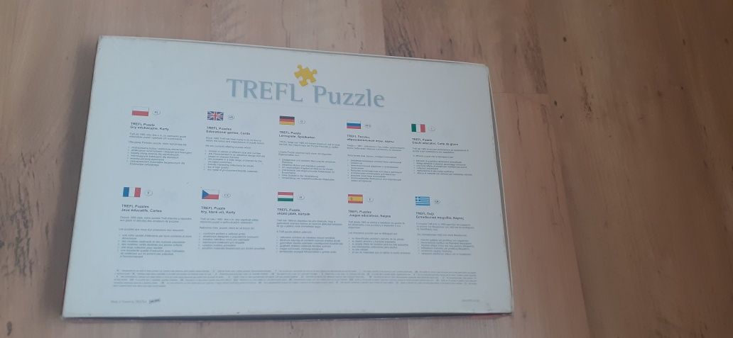 Trefl Puzzle 1000 + 500 Zamek + Jezioro