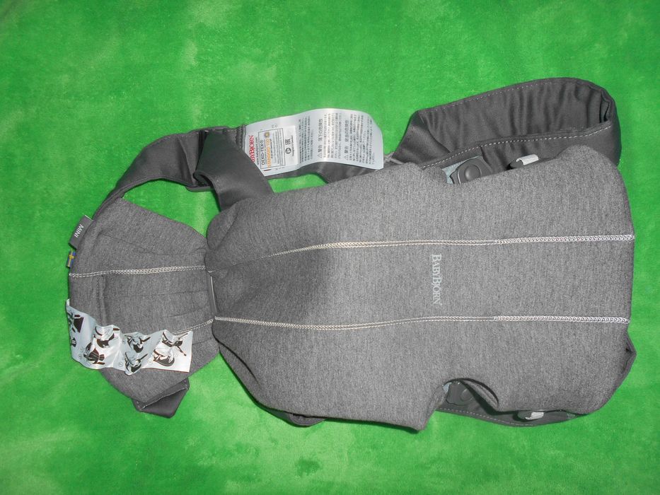 Кенгуру-переноска BabyBjorn Mini 3D Jersey Light Grey