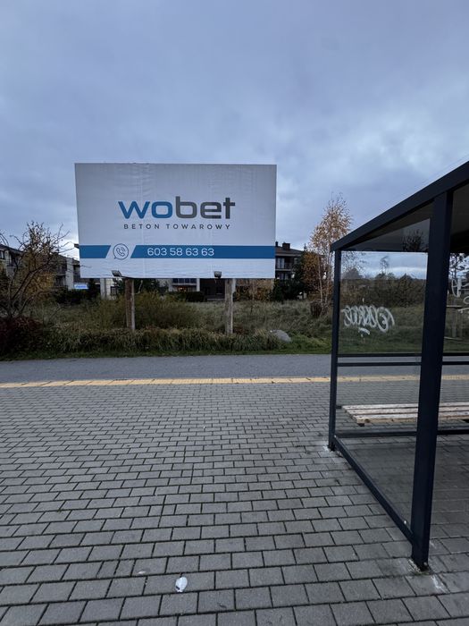 Reklama miejsce na reklamę reda