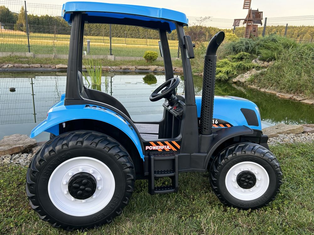 Traktor na akumulator NEW H T7 A011 24V 2x200W + KABINA + PILOT