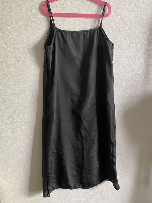 чорна фатинова сукня на випускний