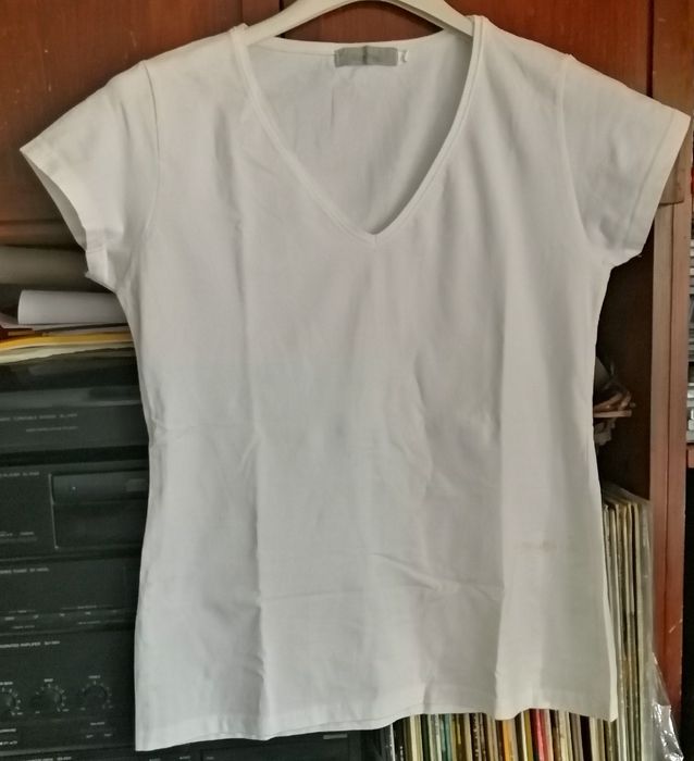 Blusas tamanhos S e M.