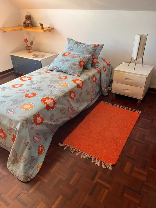 Mobília de quarto jovem completo