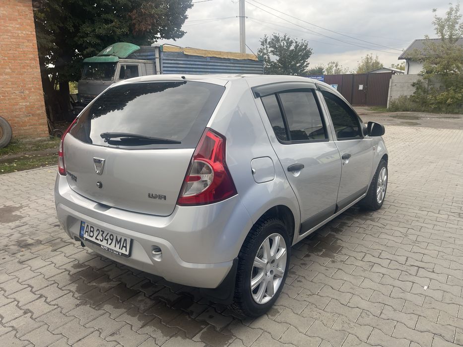 Dacia Sandero 2010