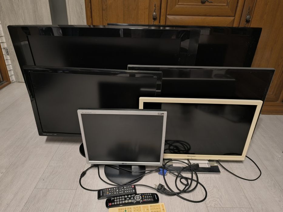 Telewizor i monitor.