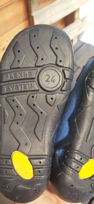 Kapcie sandałki Befado r.24