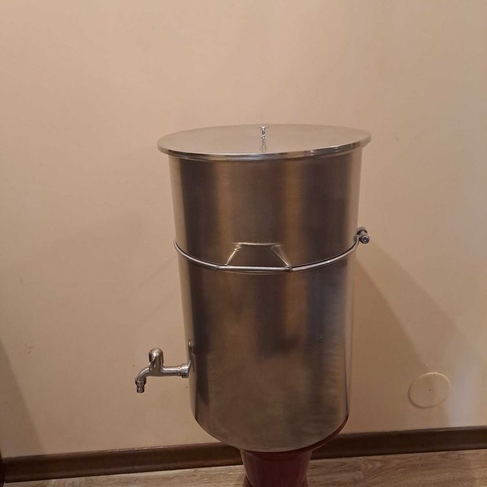 Бак на 50 литров нержавеющая сталь