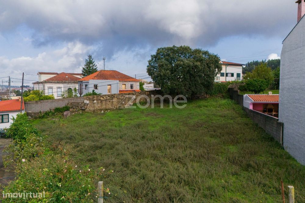 Terreno para construção em Lomar, Braga