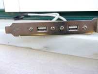 Peça com 2 entradas usb 2.0 nova