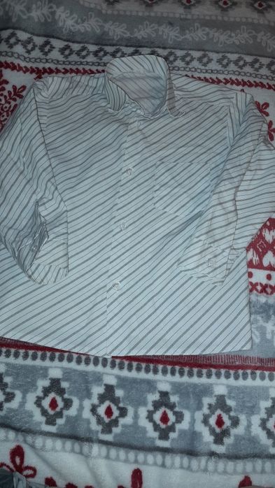 Biała w paski koszula chłopięca 110 cm