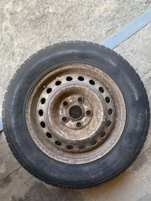 Колеса на авто 195/70 r15C з дисками до T4