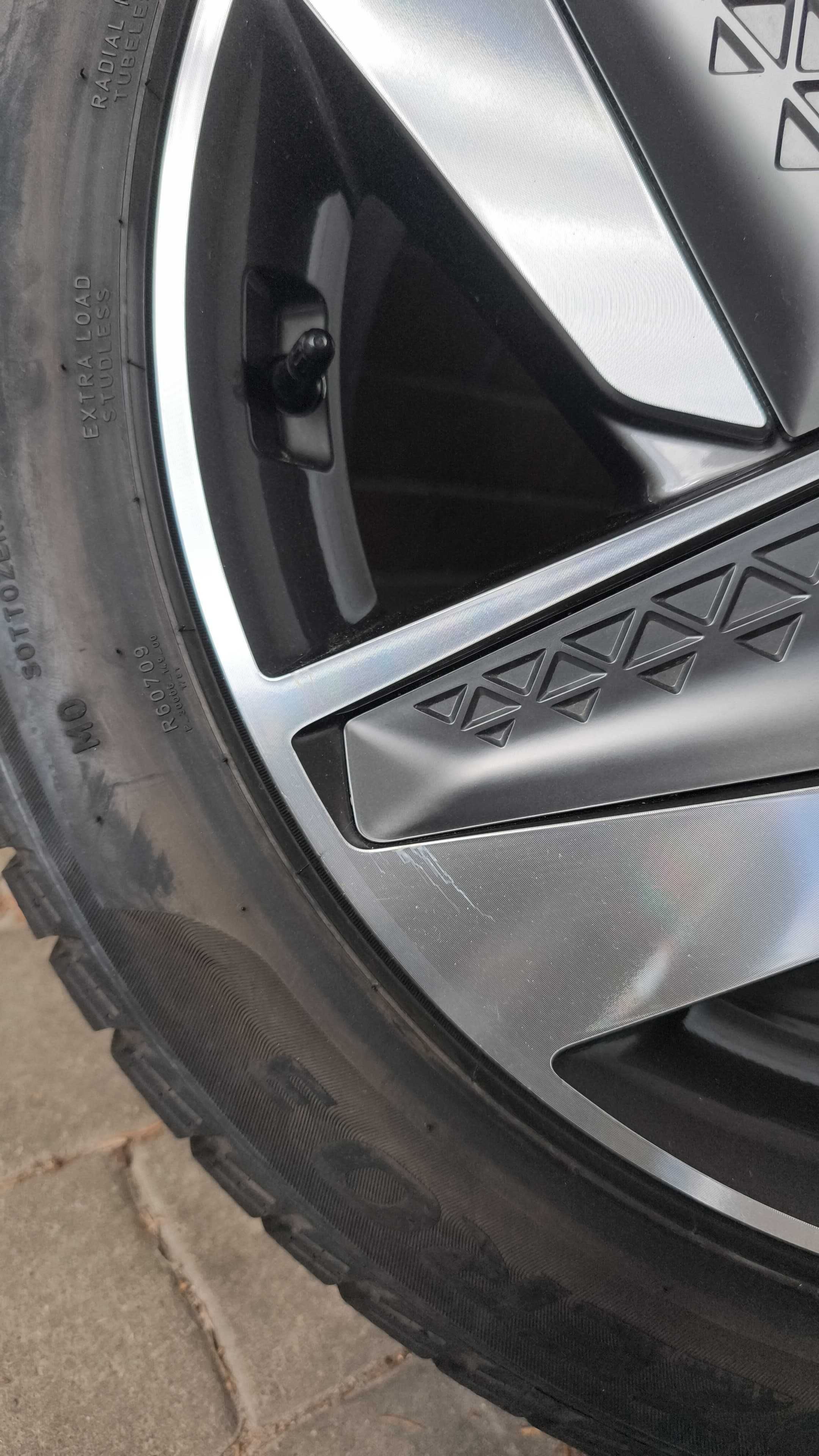 Koła 19" Hyundai Nexo Tucson Kia opony zima 245/45/19 5x114,3 (OL1891)