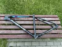 Karbonowa rama MTB Kross Level Tokyo L 19”