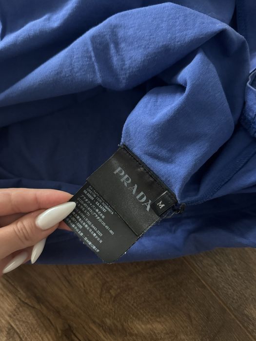 Оригінальна чоловіча футболка Prada