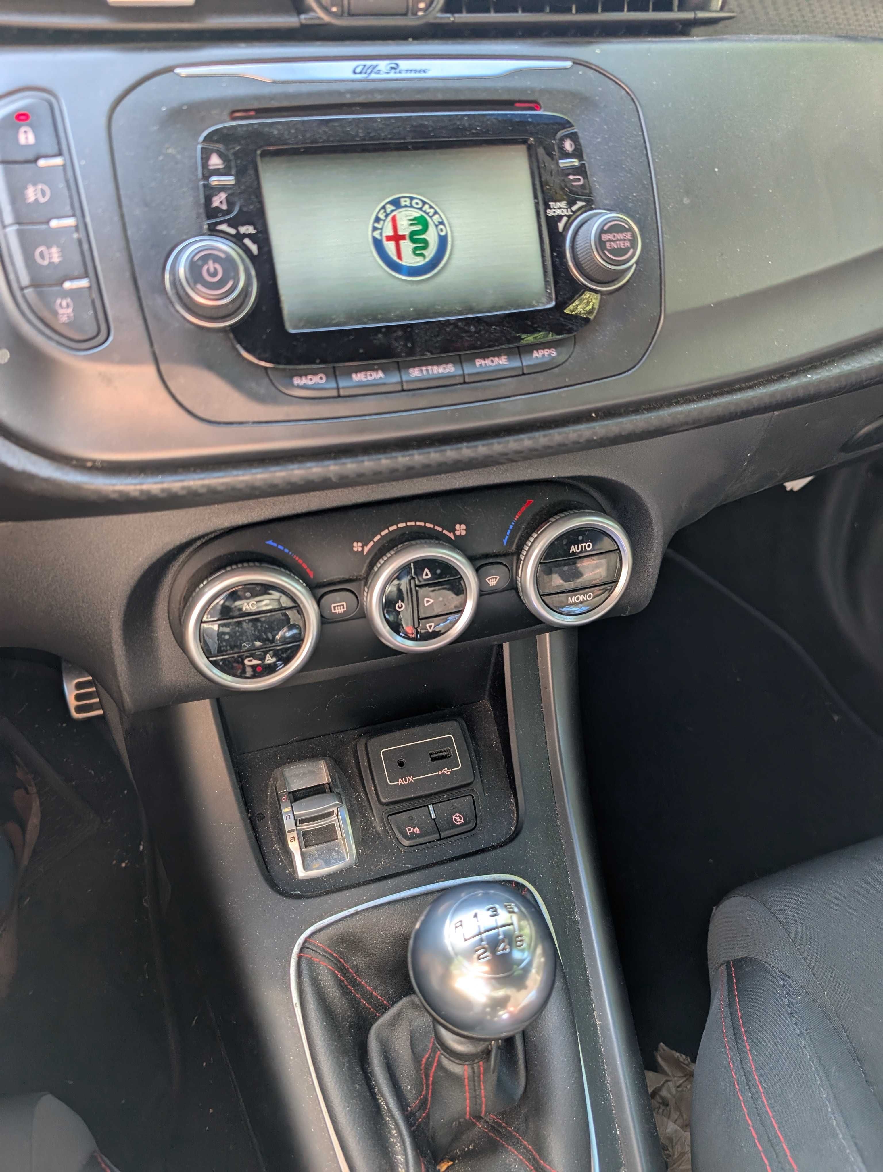 Giulietta (2017) 1.6 JTD 120cv Sport Pack - Consumo de óleo