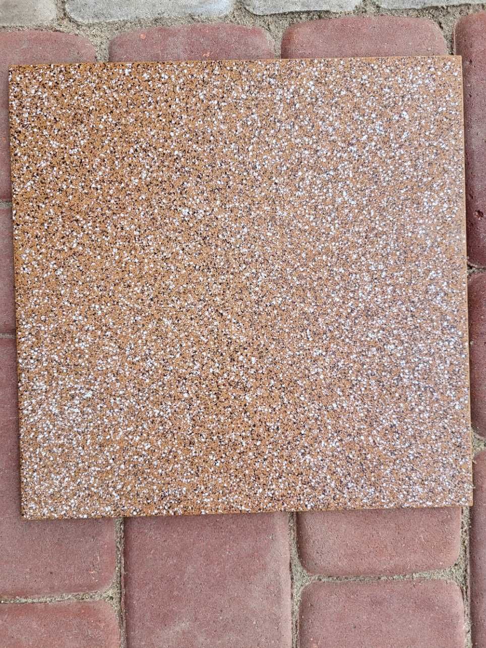 Gres szkliwiony Milton ORANGE