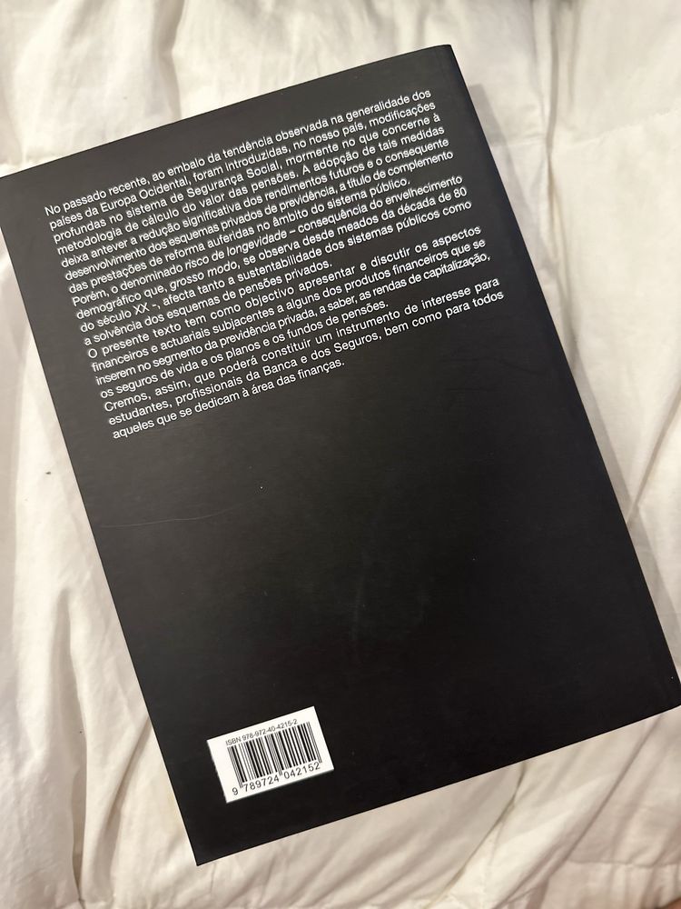 Livro Seguros de Vida e Fundos de Pensões