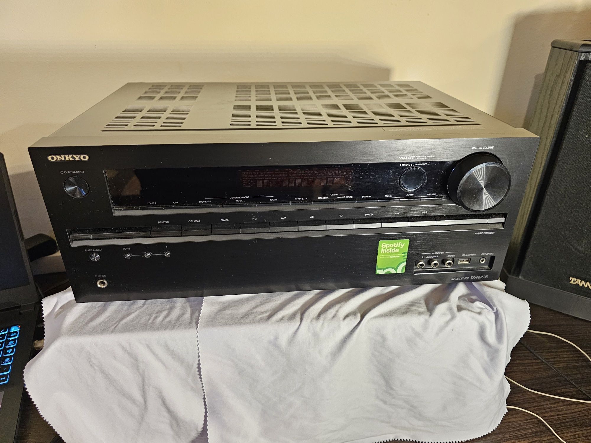 Amplituner Onkyo tx-nr 525