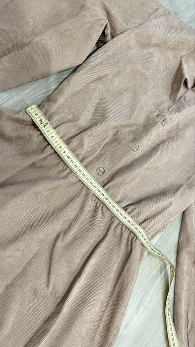 Продам сукню нову ніжно бежевого кольору