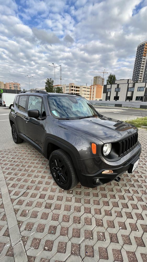 Продам Jeep Renegade