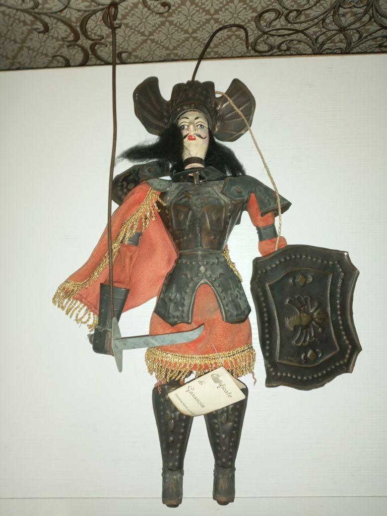 Антикварный сицилийский рыцарь кукла марионетка