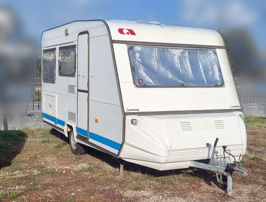 Caravana Adria optima