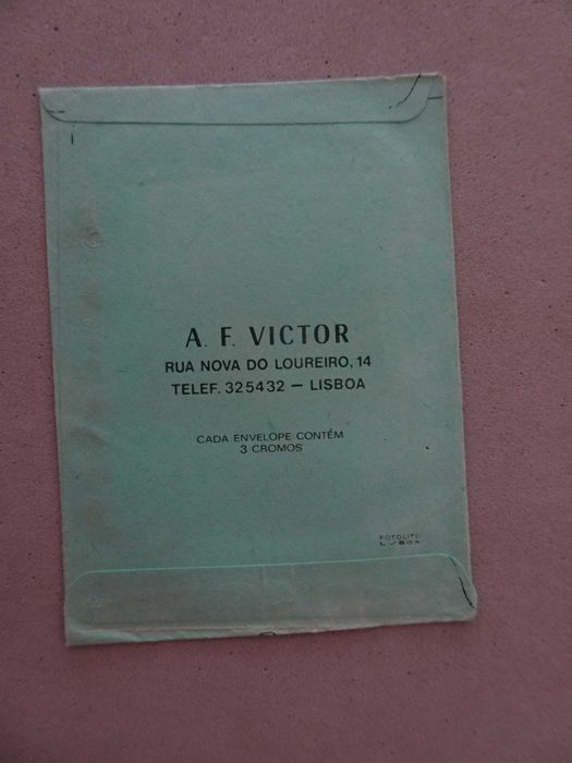 Carteira de cromos fechada Tintin e o Lago dos Tubarões A. F. Vitor