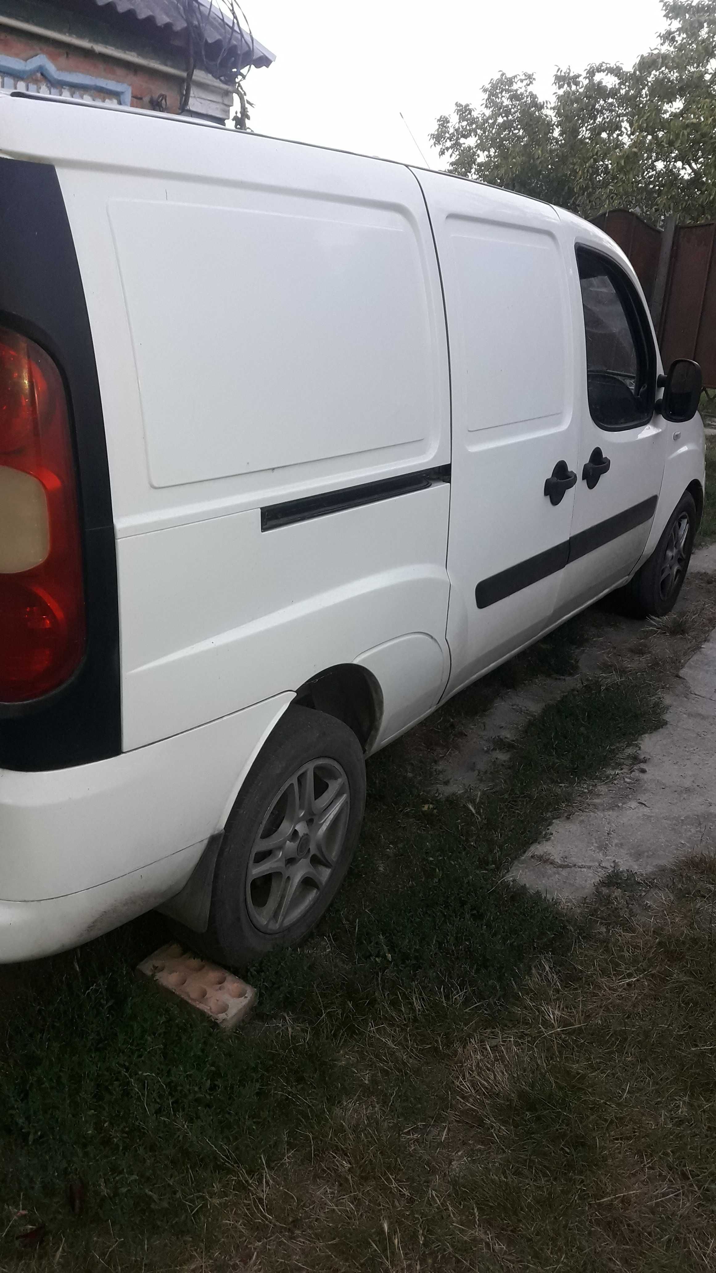 Продам Fiat Doblo Maxi the