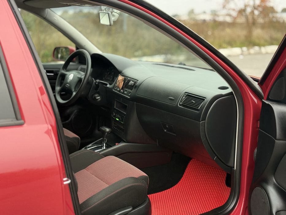 Продам Volkswagen Golf IV, 2002 року на автоматі